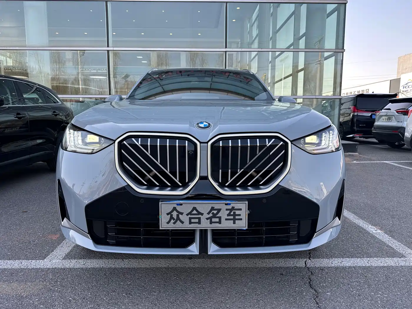 BMW X3 2025 xDrive30L Premium M Sport Package фото 2