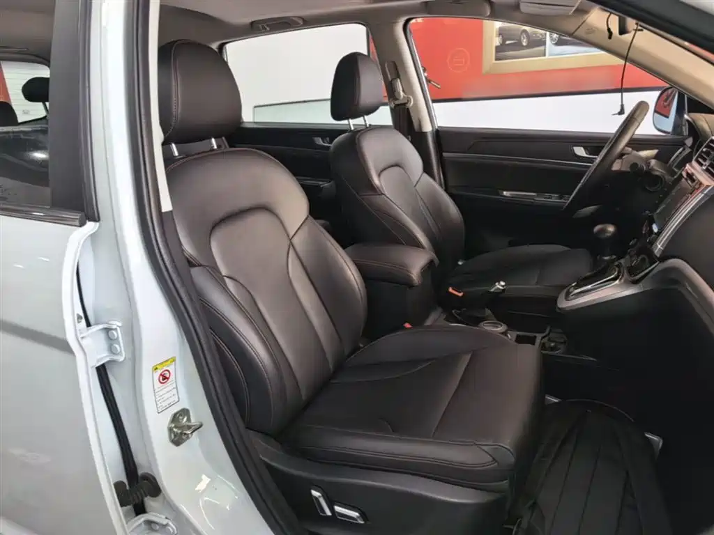 Haval H6 2015 Sport 1.5T Automatic 2WD Luxury фото 25