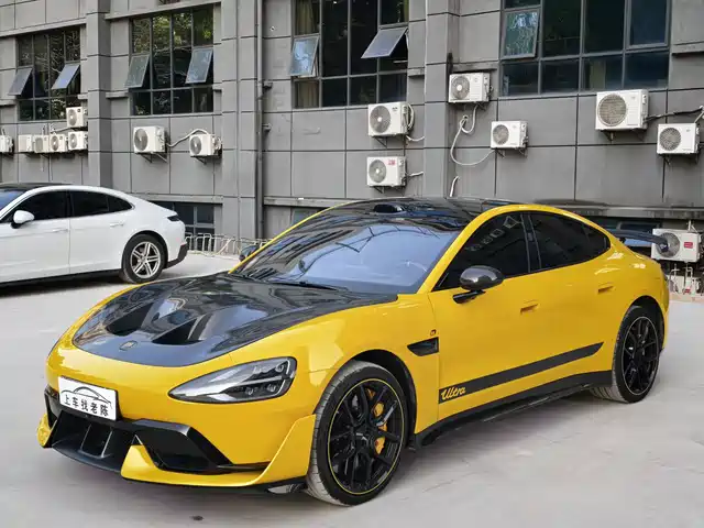 XIAOMI CAR XIAOMI SU7 ULTRA