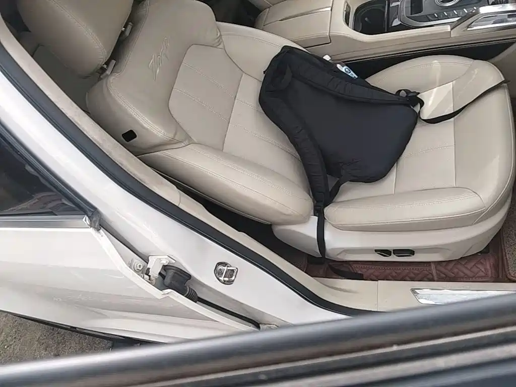 Zotye T700 2017 2017 1.8T DCT Prestige