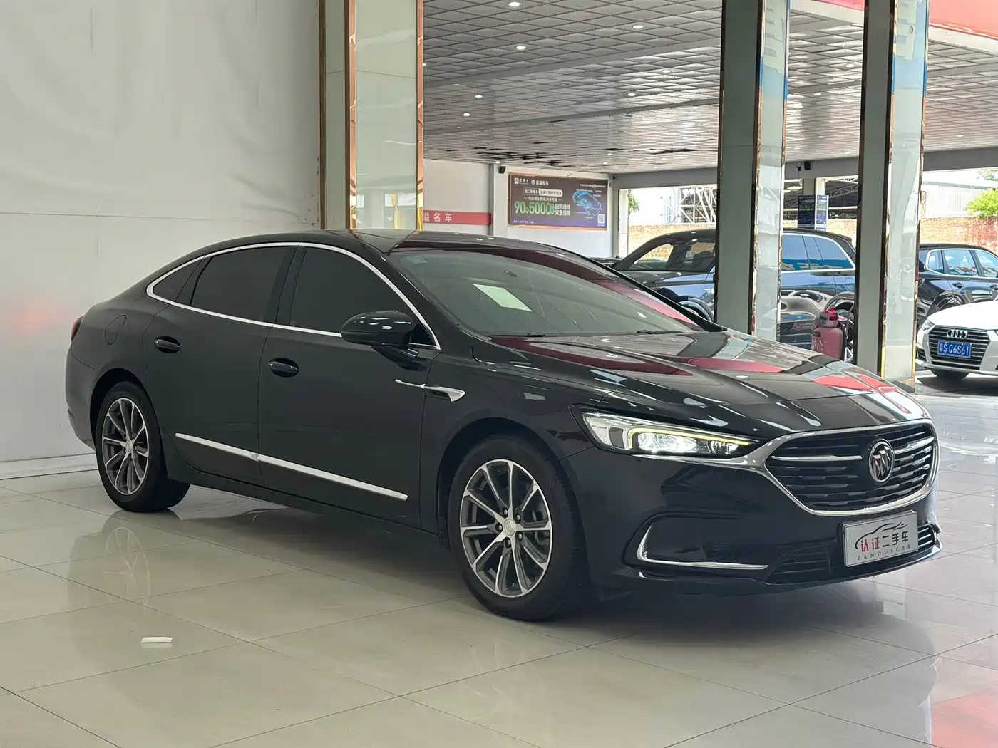 BUICK LACROSSE