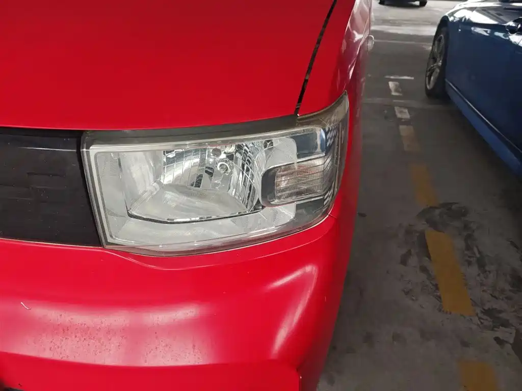 WULING AUTOMOBILE HONGGUANG MINIEV