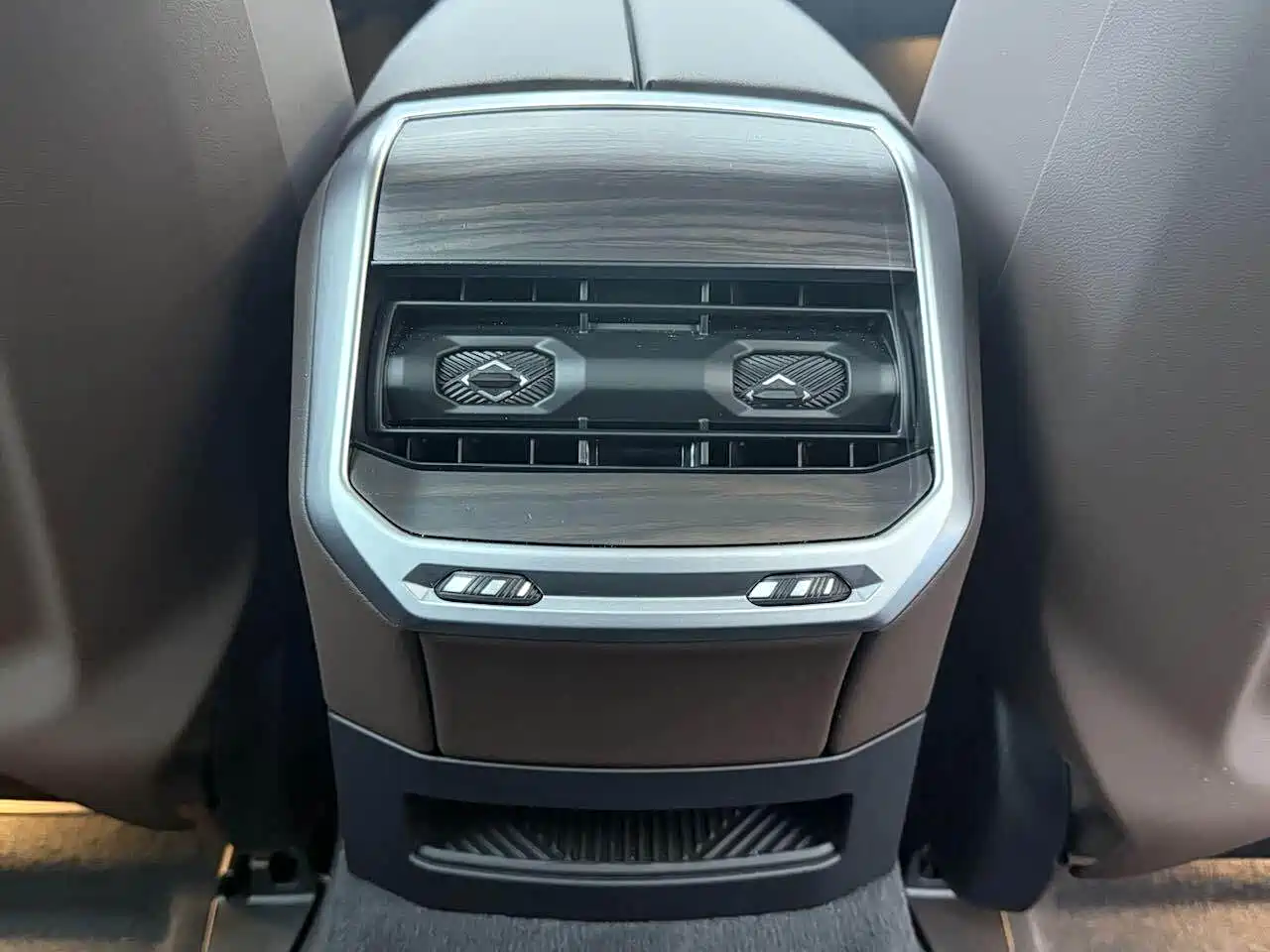BMW 7 Series 2025 2023 Model 735Li M Sport Package