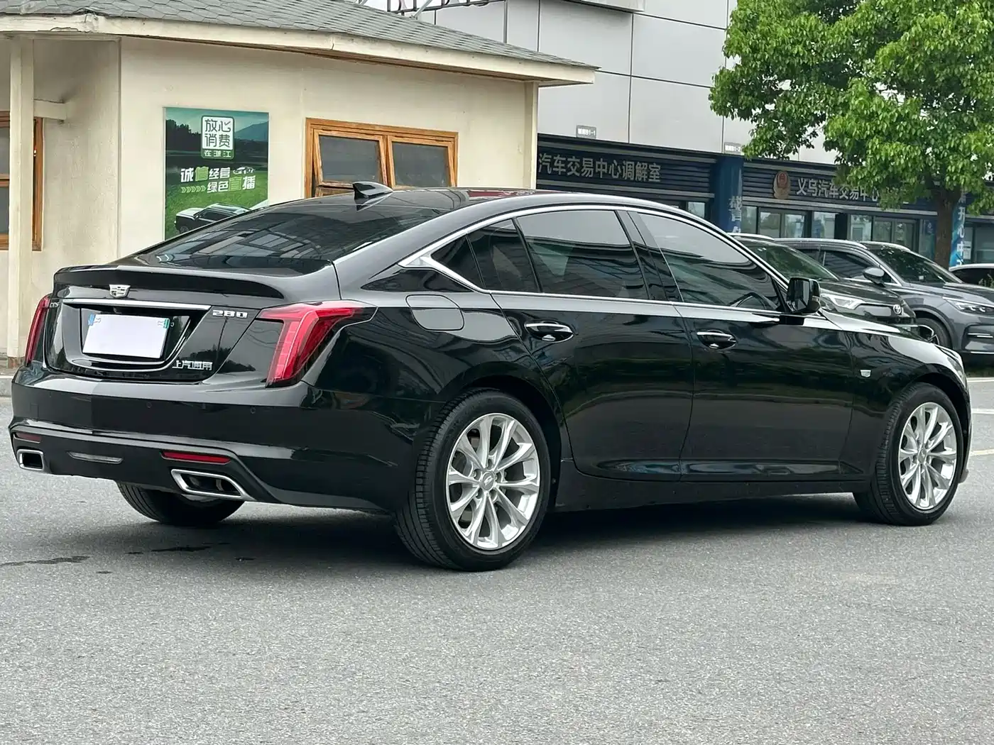 CADILLAC CT5