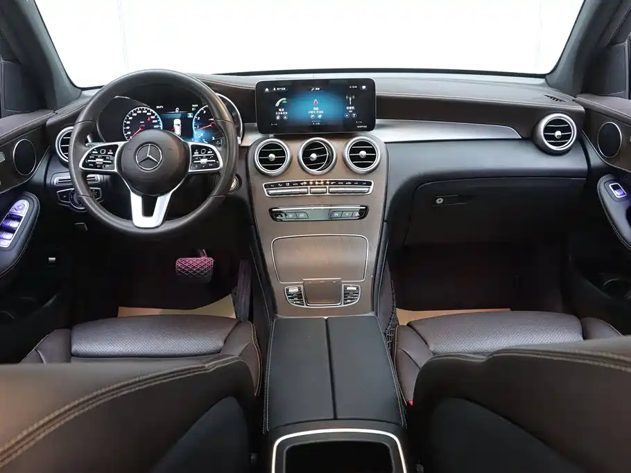 Mercedes-Benz GLC 2020 GLC 300 L 4MATIC Dynamic фото 25