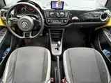 Photo 6 - Volkswagen up!