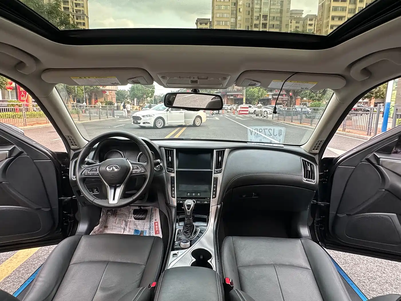 Infiniti Q50L 2018 2018 2.0T Leisure Edition (China VI)