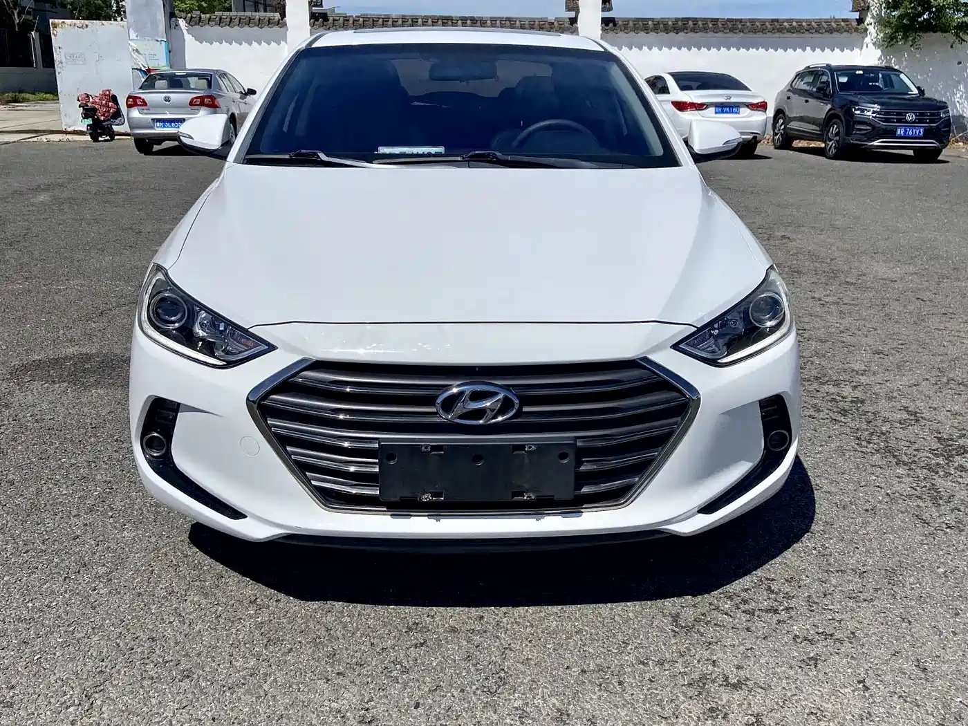 Hyundai Elantra 2016 Model 1.6L Automatic Smart Elite фото 2