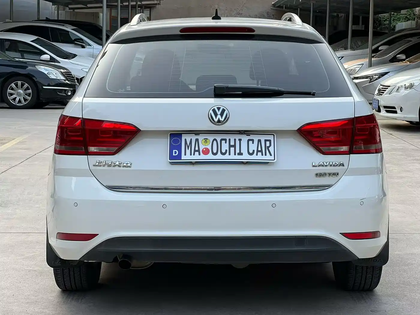 Volkswagen Lavida Tour 2017 180TSI DSG Comfort Edition фото 9