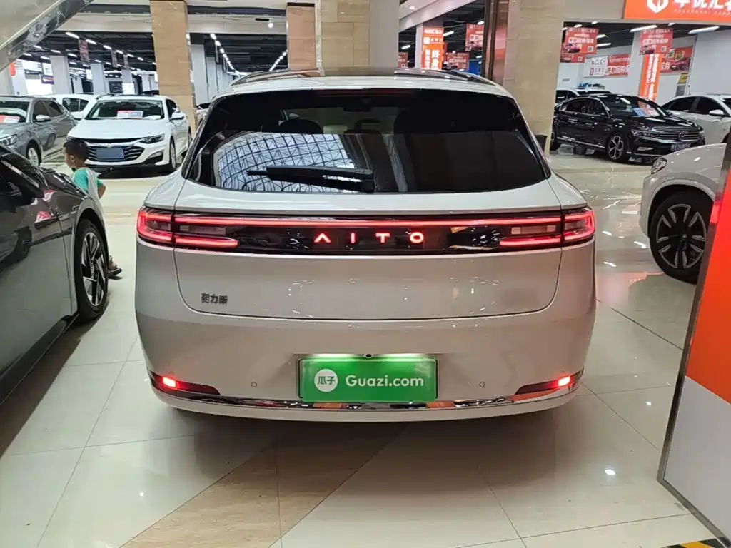 AITO Wenjie AITO M5 2025 2025 Extended Range Ultra AWD