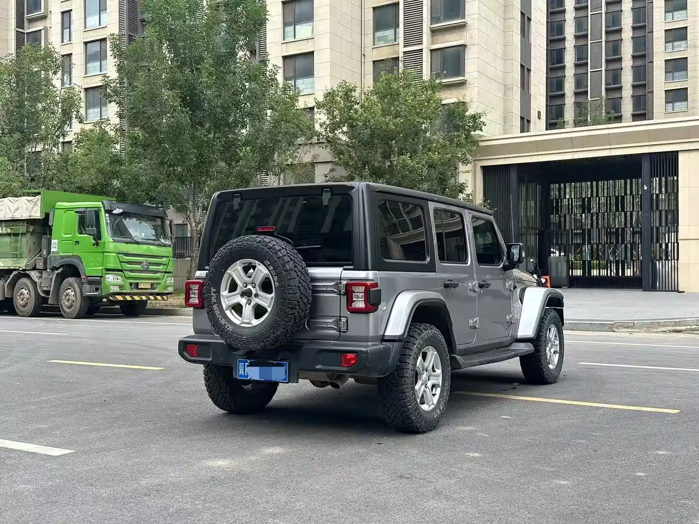 Фото 5 - Jeep Wrangler