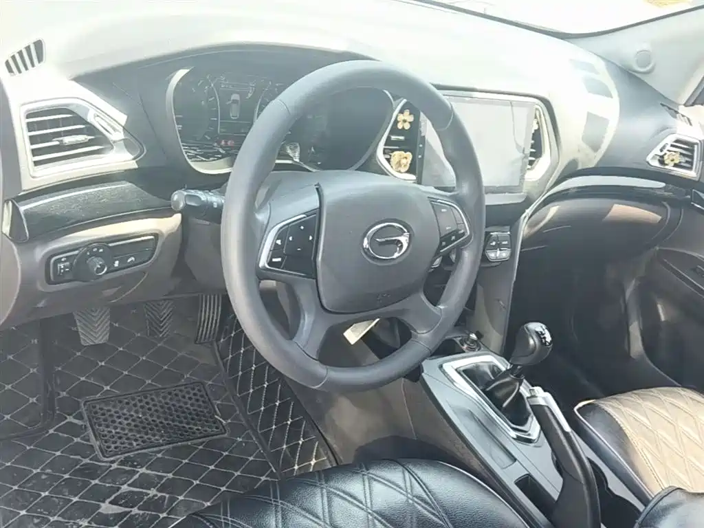 GAC Trumpchi Trumpchi GS4 2017 200T Manual 2WD Elite фото 10