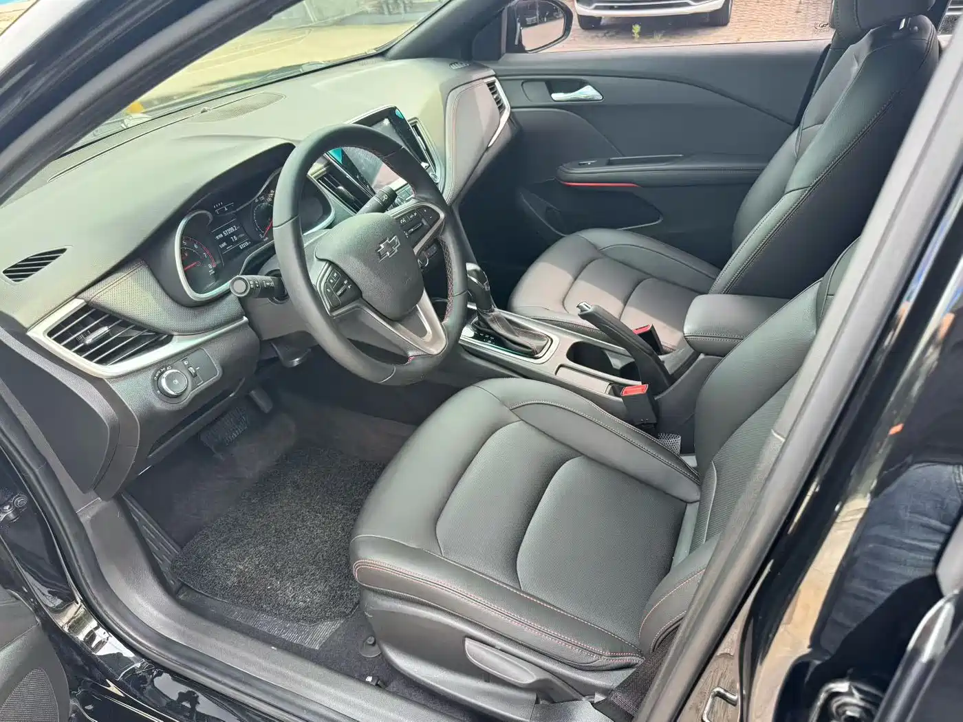 Chevrolet Monza 2019 RS 330T Auto Smooth Edition China VI фото 16