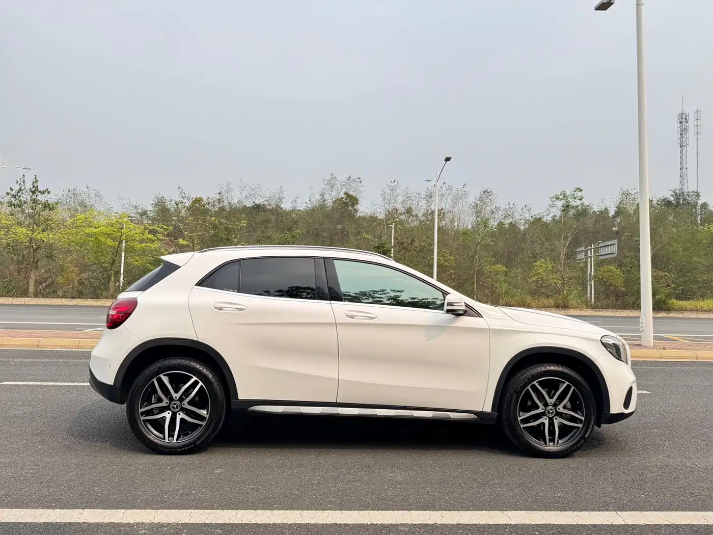 Mercedes-Benz GLA 2017 GLA 200 Fashion фото 16