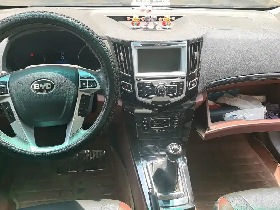 BYD Surui 2016 2015 Facelift 1.5L Manual Luxury
