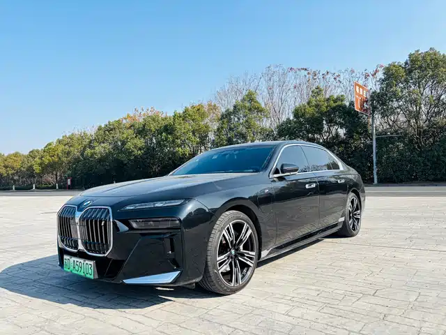  BMW BMW i7 2023 eDrive50L Premium M Sport Package