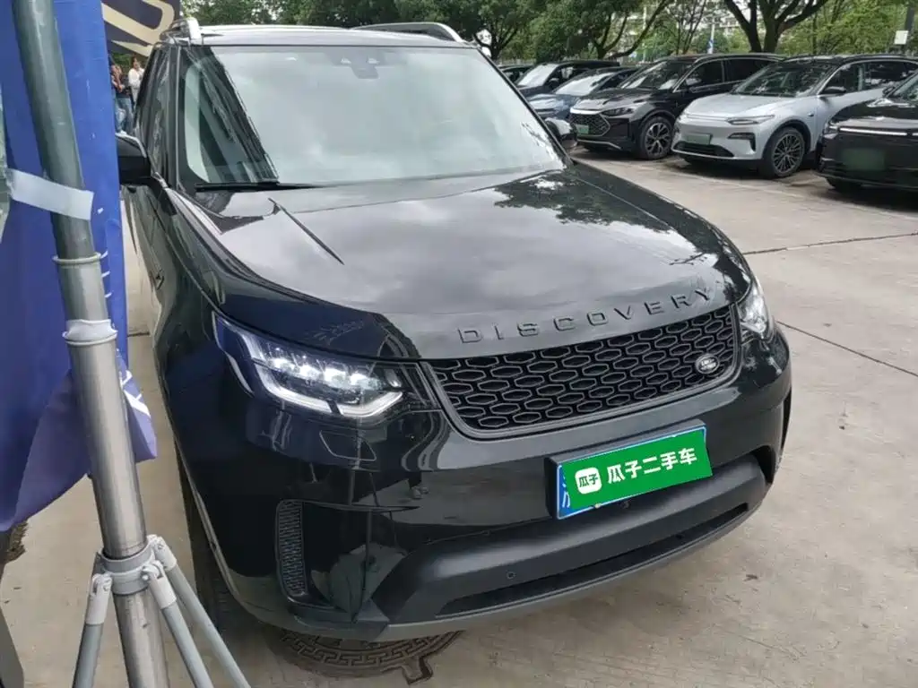 Land Rover Discovery 2020 2.0T SE фото 4
