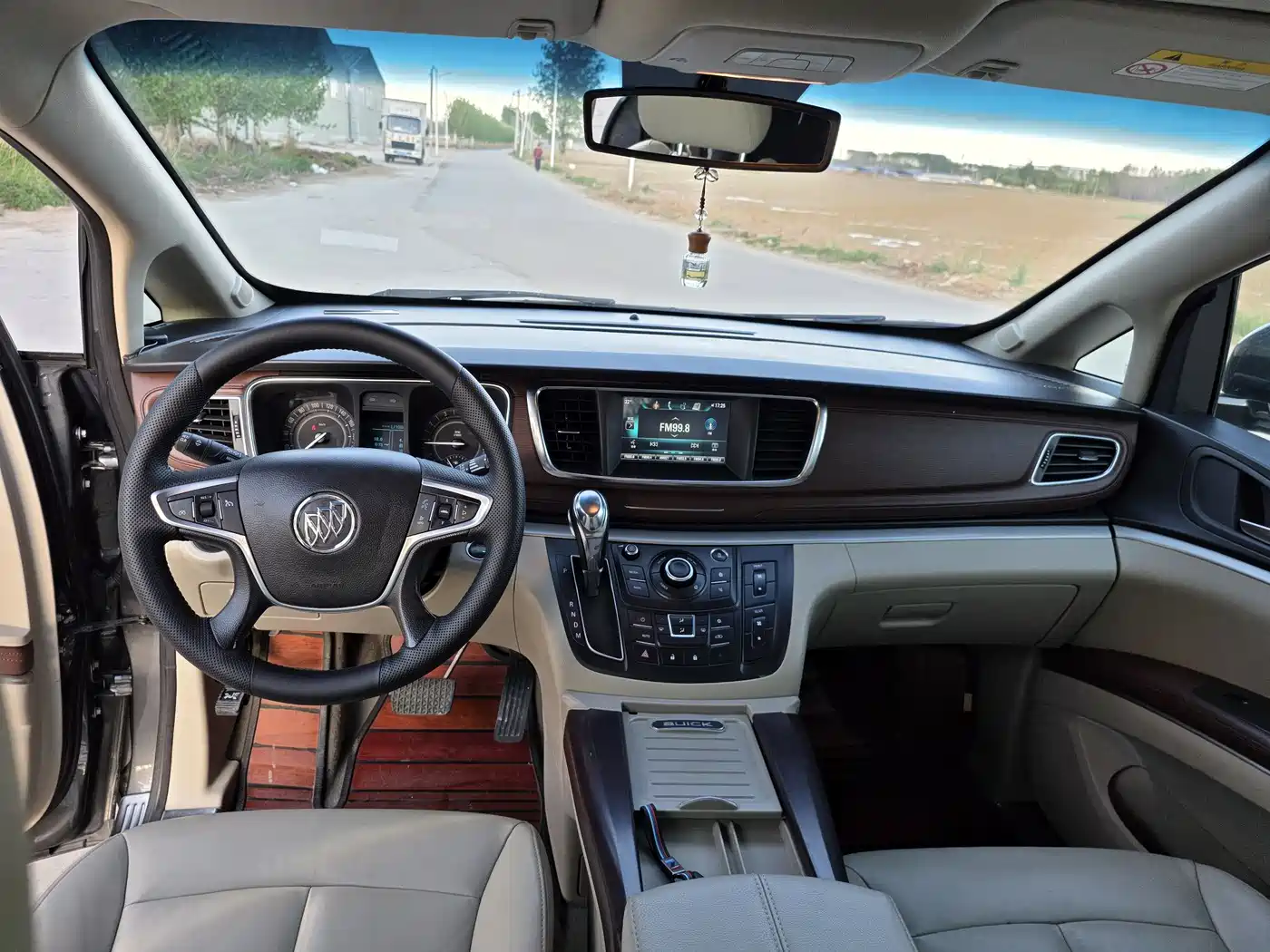 Buick GL8 2018 28T Luxury Model China VI фото 14