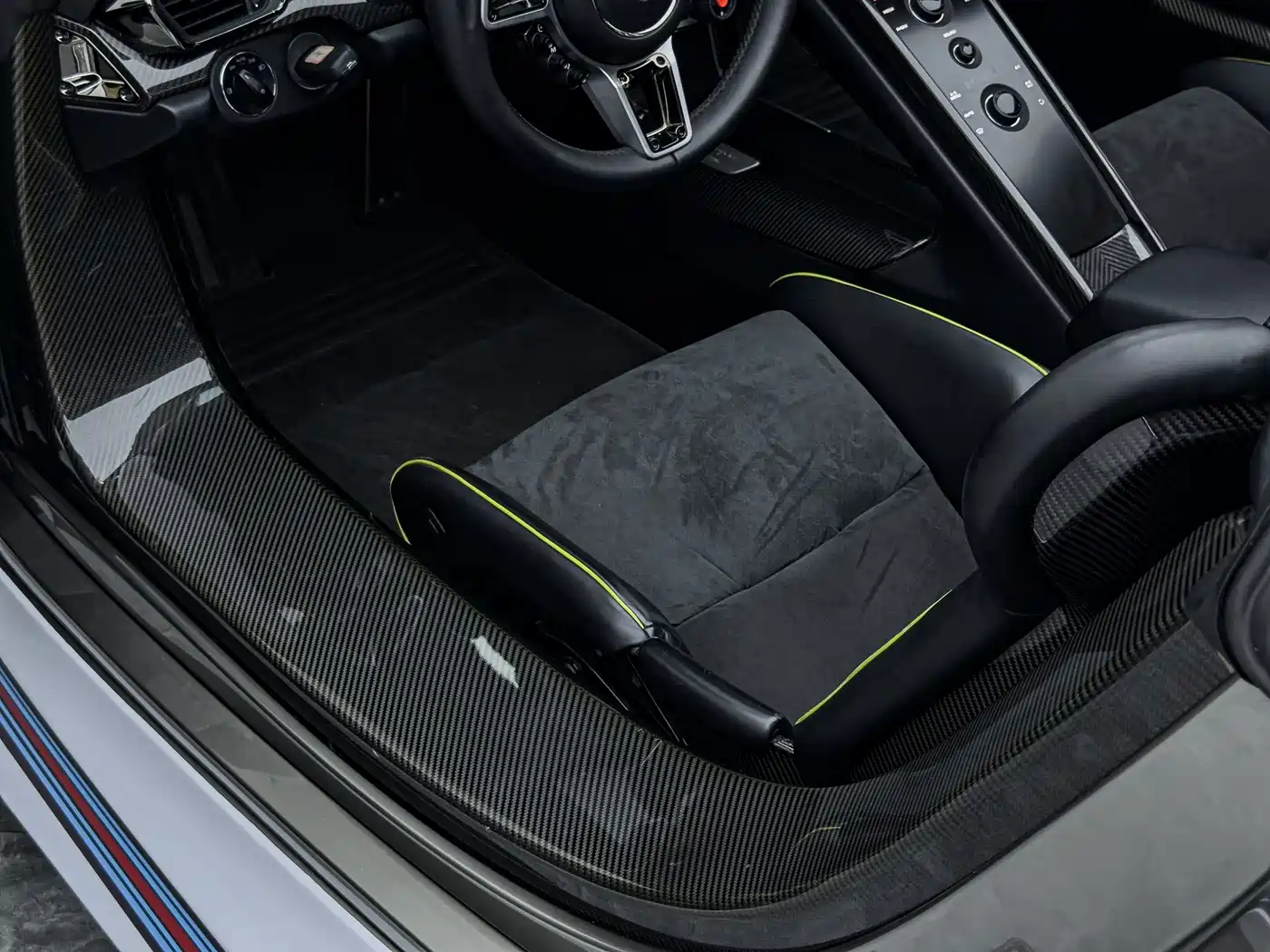 Porsche 918 Spyder 2015 2014 4.6L
