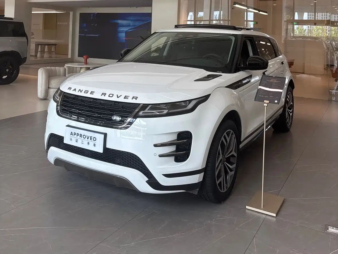 Land Rover Range Rover Evoque 2025 2024 Range Rover Evoque L 249PS Light Master Edition