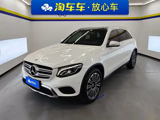 MERCEDES-BENZ GLC