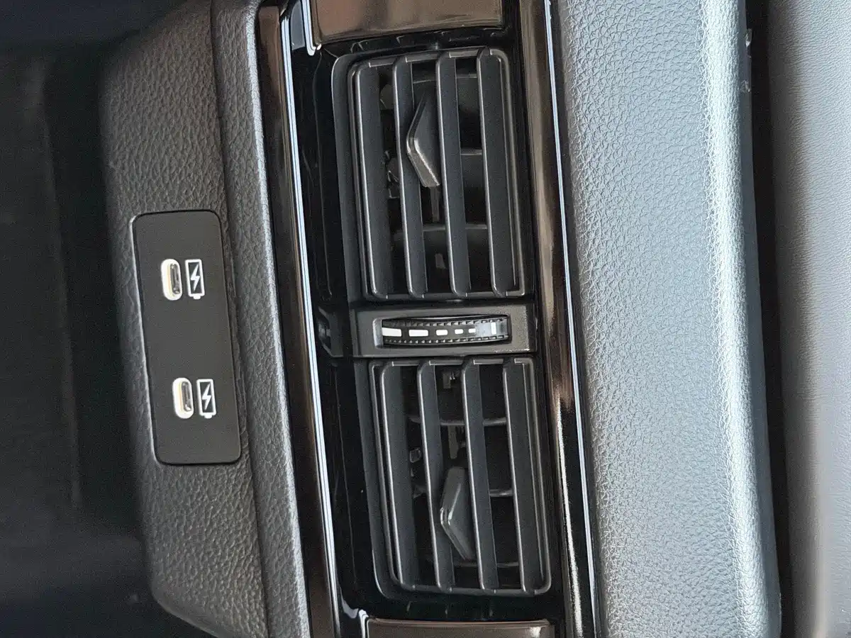 Honda Accord New Energy 2024 2023 2.0L e:PHEV Premium Edition