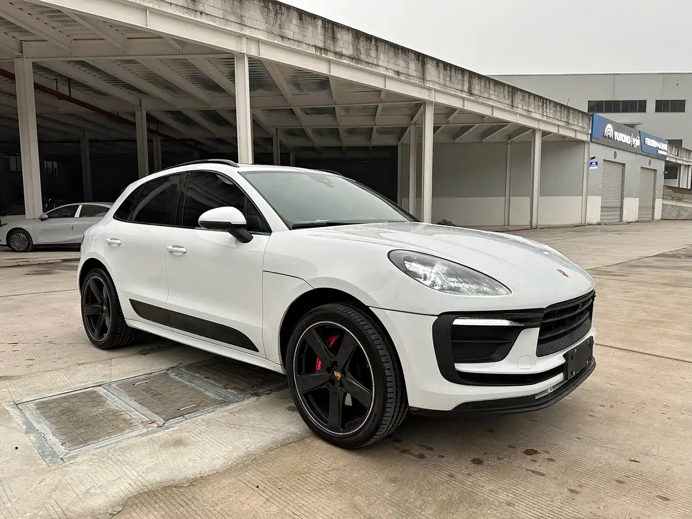 Porsche Macan 2017 Macan GTS 3.0T фото 3
