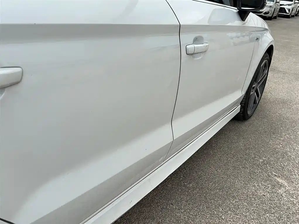 Audi A3 2018 30th Anniversary Limousine 35 TFSI Progressive фото 25