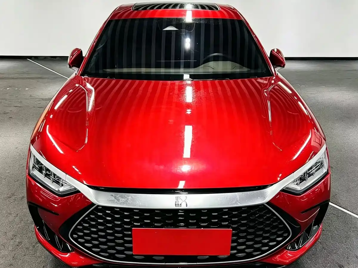 BYD Han 2022 DM-i 121KM Premium Edition фото 2