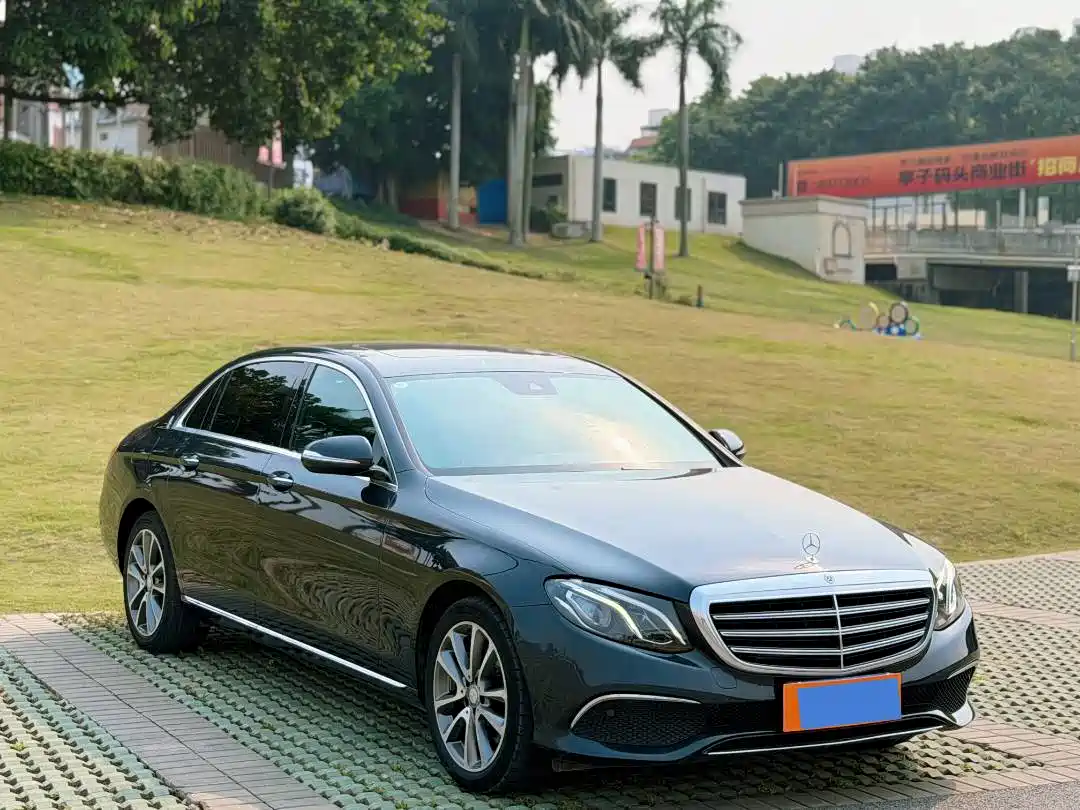 Mercedes-Benz E-Class 2017 E 200 L 4MATIC фото 3