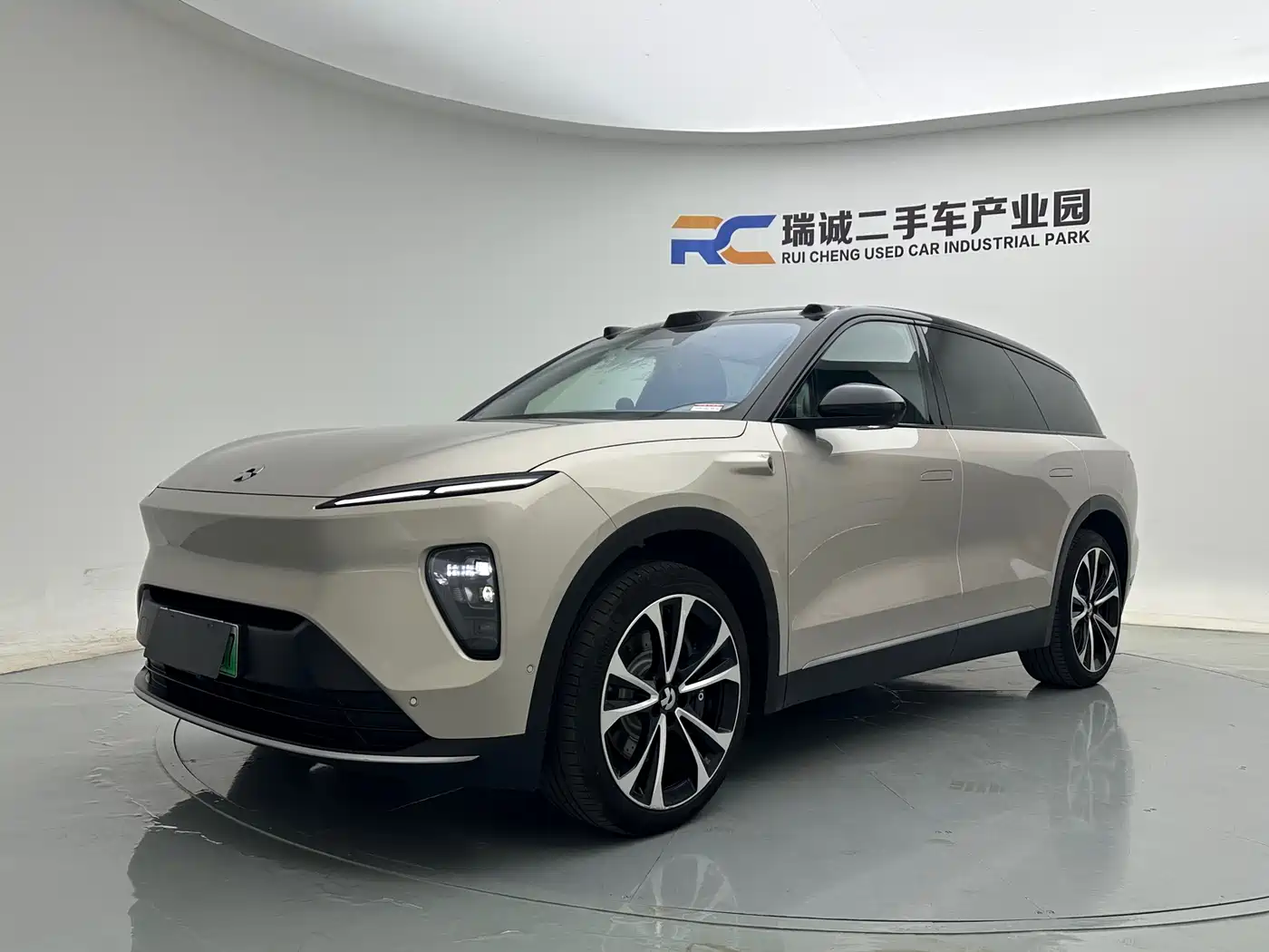  NIO NIO ES8 2023 100kWh Signature Edition