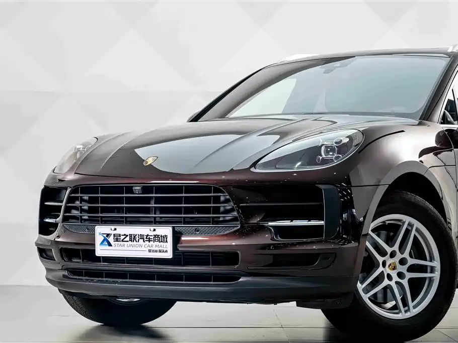 Porsche Macan 2018 Macan 2.0T фото 2