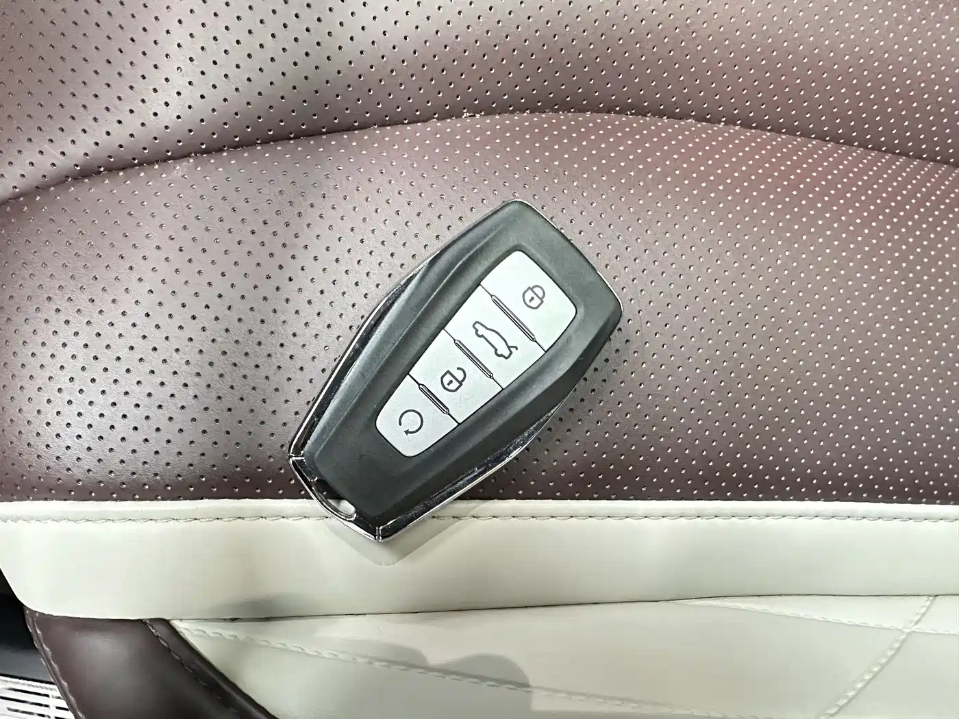 GEELY AUTOMOBILE XINGYUE L