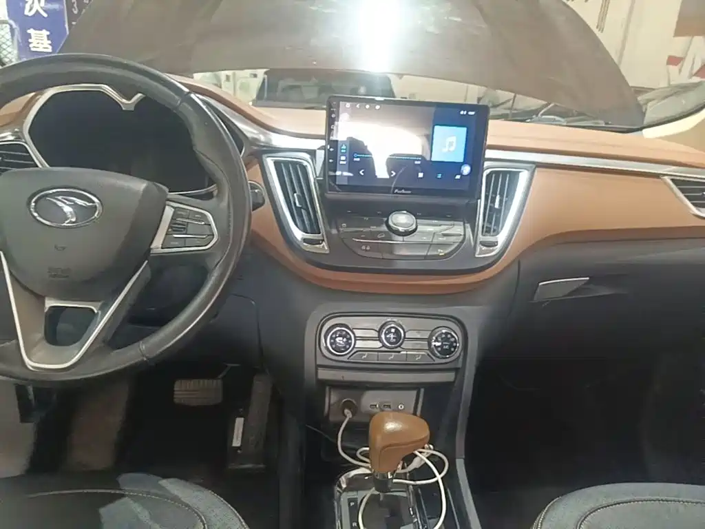 Soueast DX7 2017 2017 1.5T Automatic Luxury