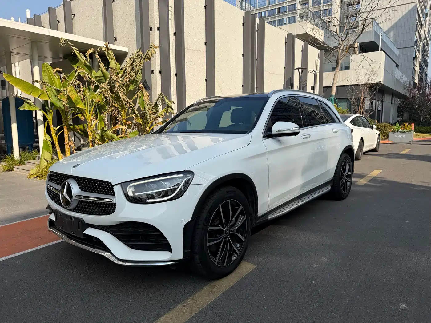 Mercedes-Benz GLC 2020 Facelift GLC 260 L 4MATIC Luxury фото 12