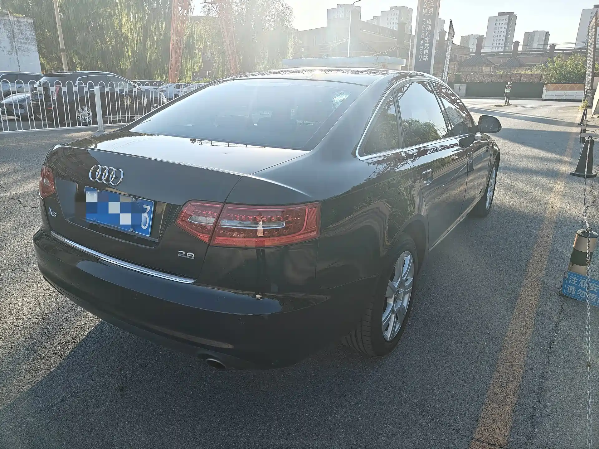 Photo 12 - Audi A6L