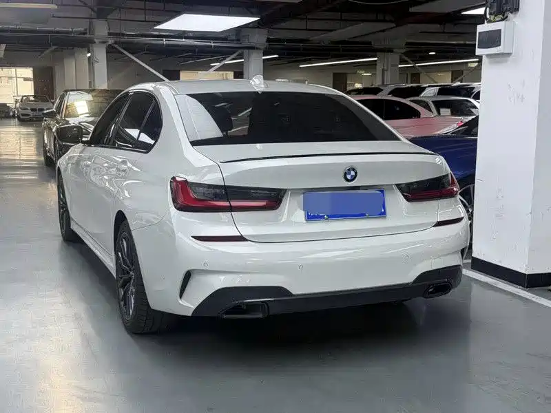 BMW 3 Series 2020 Facelift 325Li M Sport Night Edition фото 13