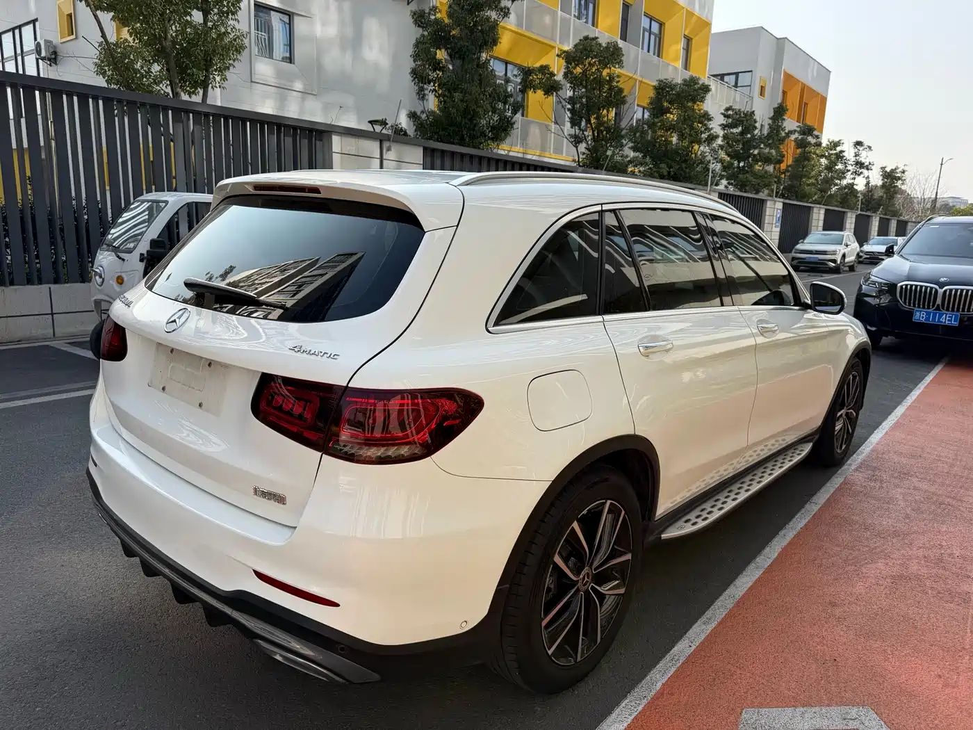 Mercedes-Benz GLC 2020 Facelift GLC 260 L 4MATIC Luxury фото 10