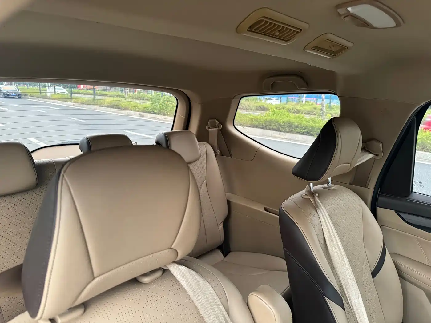Baojun 730 2018 2017 1.8L iAMT Premium 7-Seater