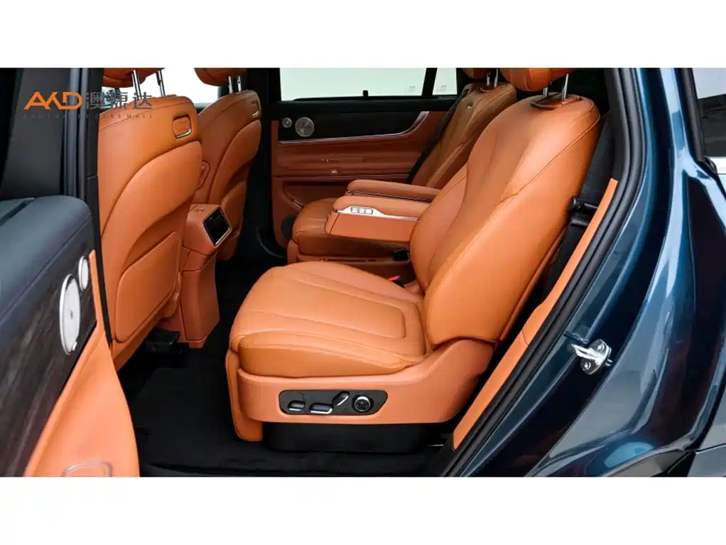 AITO Wenjie AITO M9 2025 Extended Range Ultra 52kWh 6-Seater фото 7