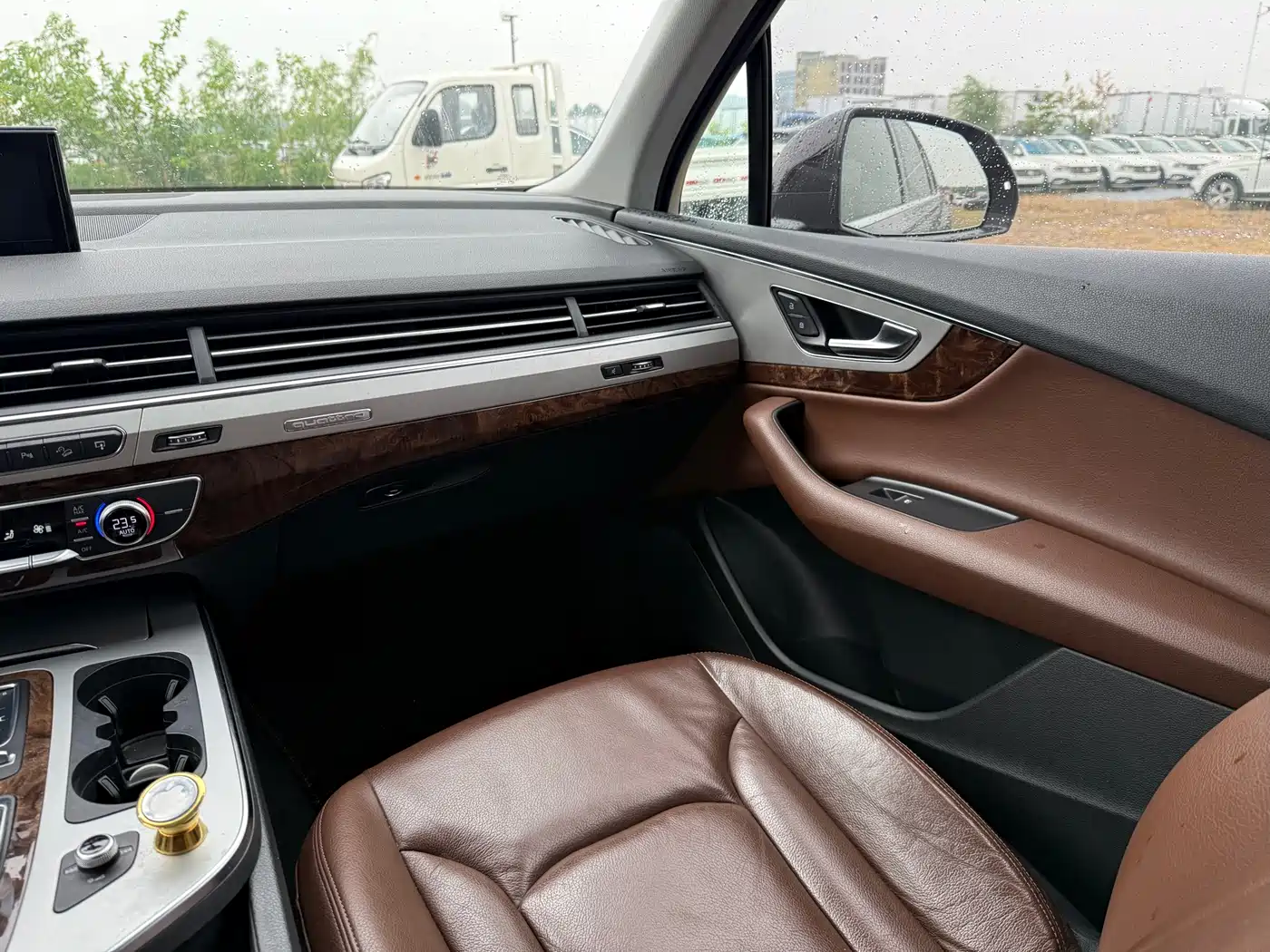 AUDI Q7
