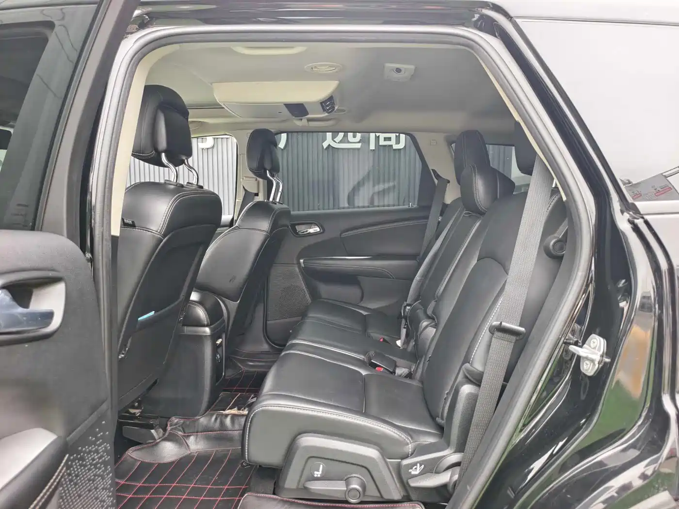 Dodge Journey 2015 2013 Model 2.4L 2WD Premium Edition