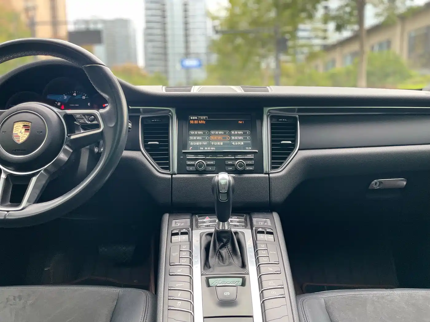 Porsche Macan 2016 Macan 2.0T фото 9