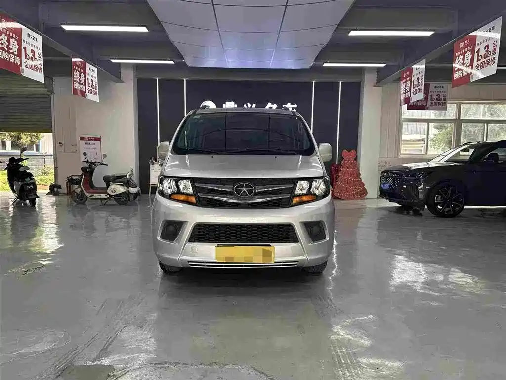 JAC Refine M3 2017 2015 Maker Edition 1.6L Luxury