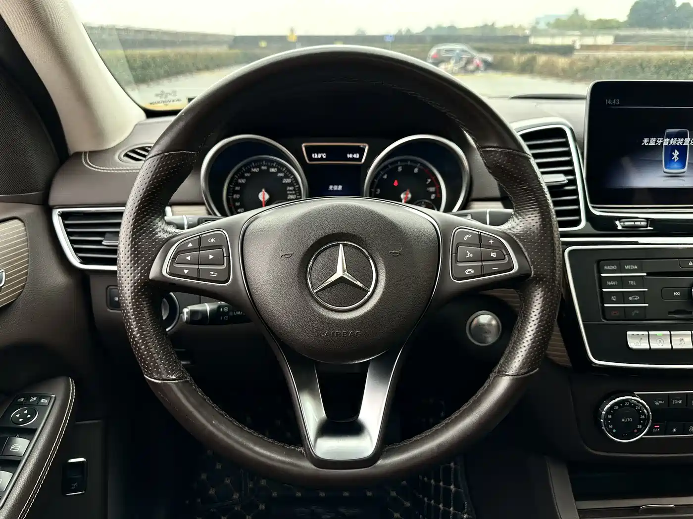 Mercedes-Benz GLE 2017 GLE 320 4MATIC Dynamic фото 22