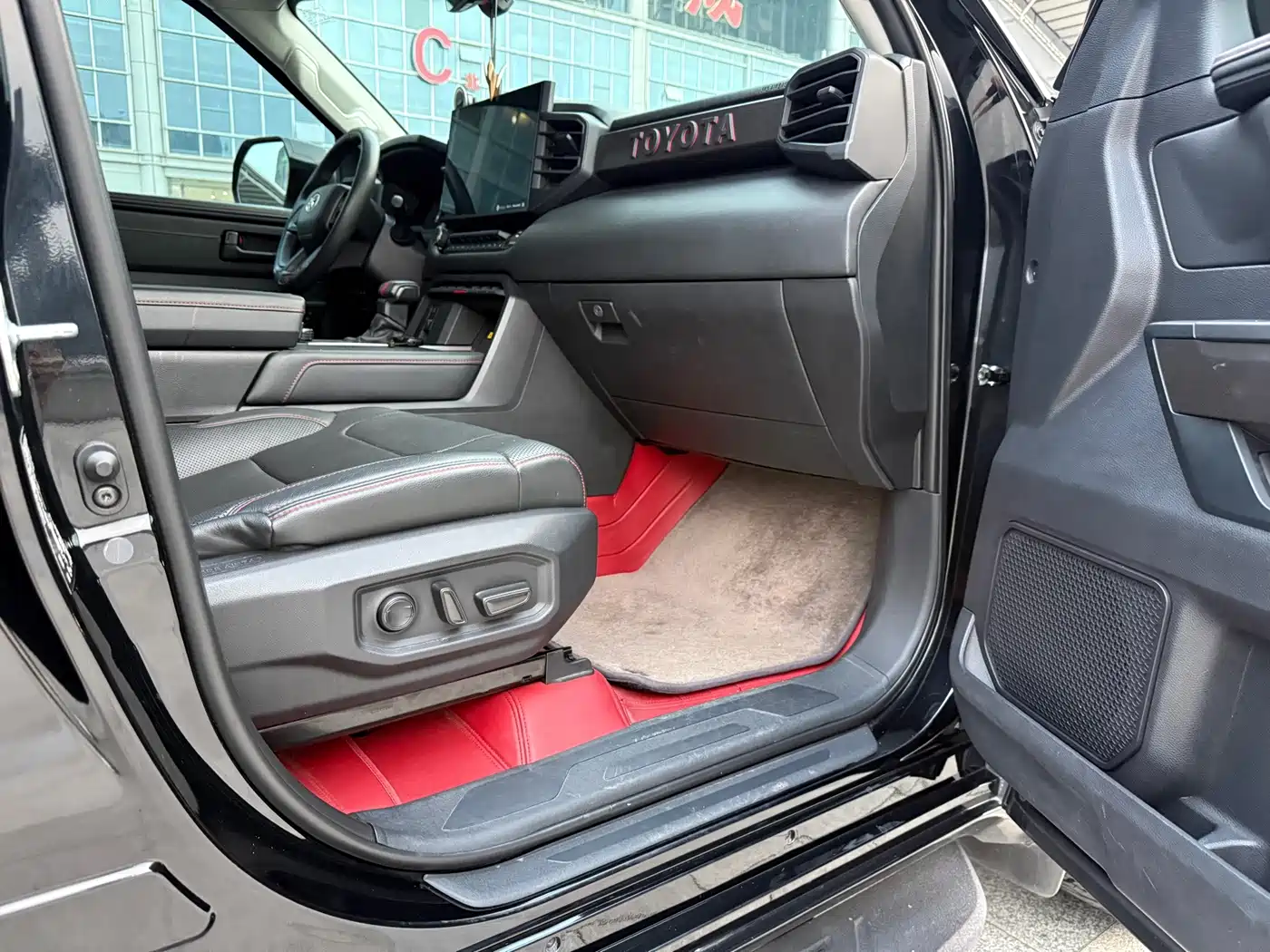 Toyota Sequoia 2024 2023 TRD Pro