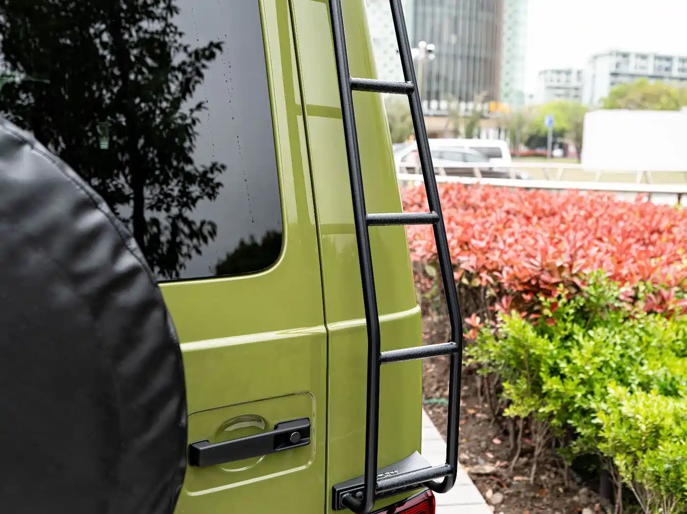 Mercedes-Benz G-Class фото 12