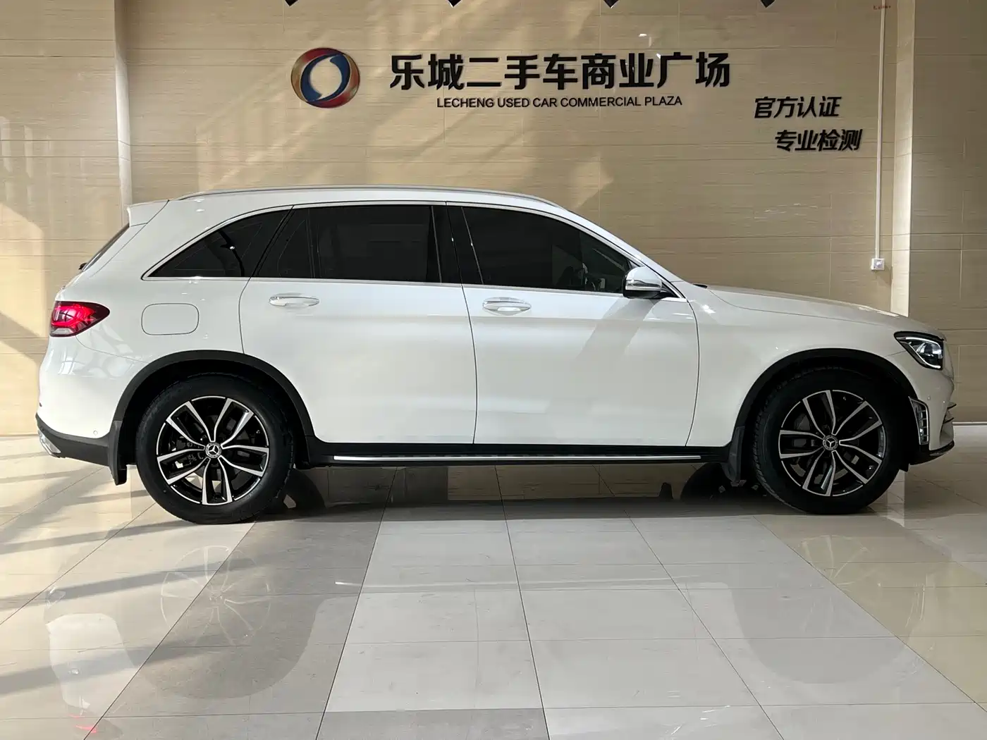 Mercedes-Benz GLC 2020 GLC 300 L 4MATIC Dynamic фото 5
