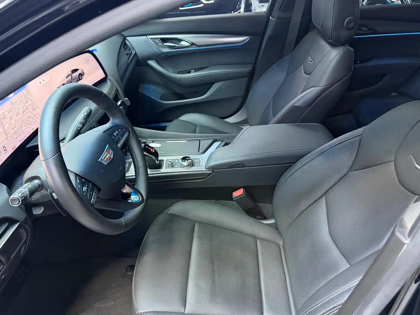 Cadillac CT5 2024 28T Luxury Model Pro фото 6
