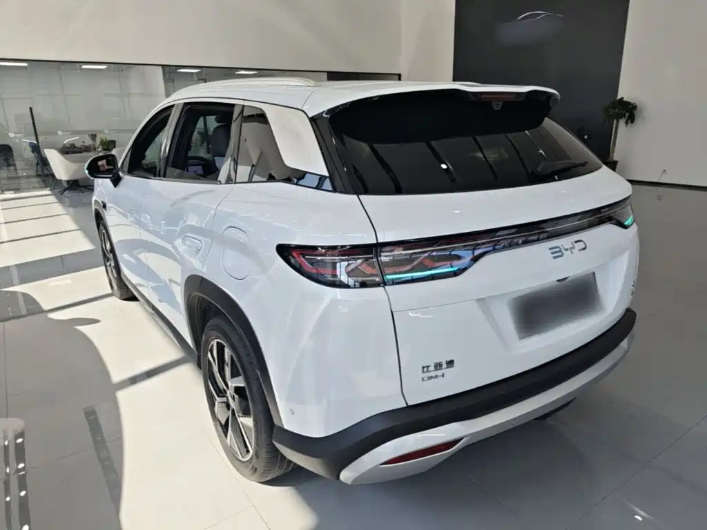 2026 BYD Song L DM-i